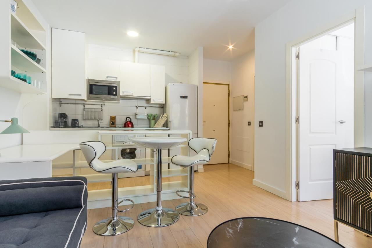Bright Modern -1Bedroom 1Bath -Cuatro Caminos Мадрид Экстерьер фото